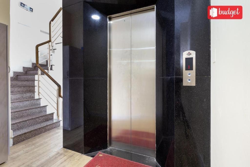 Hotel Quy Phuc *